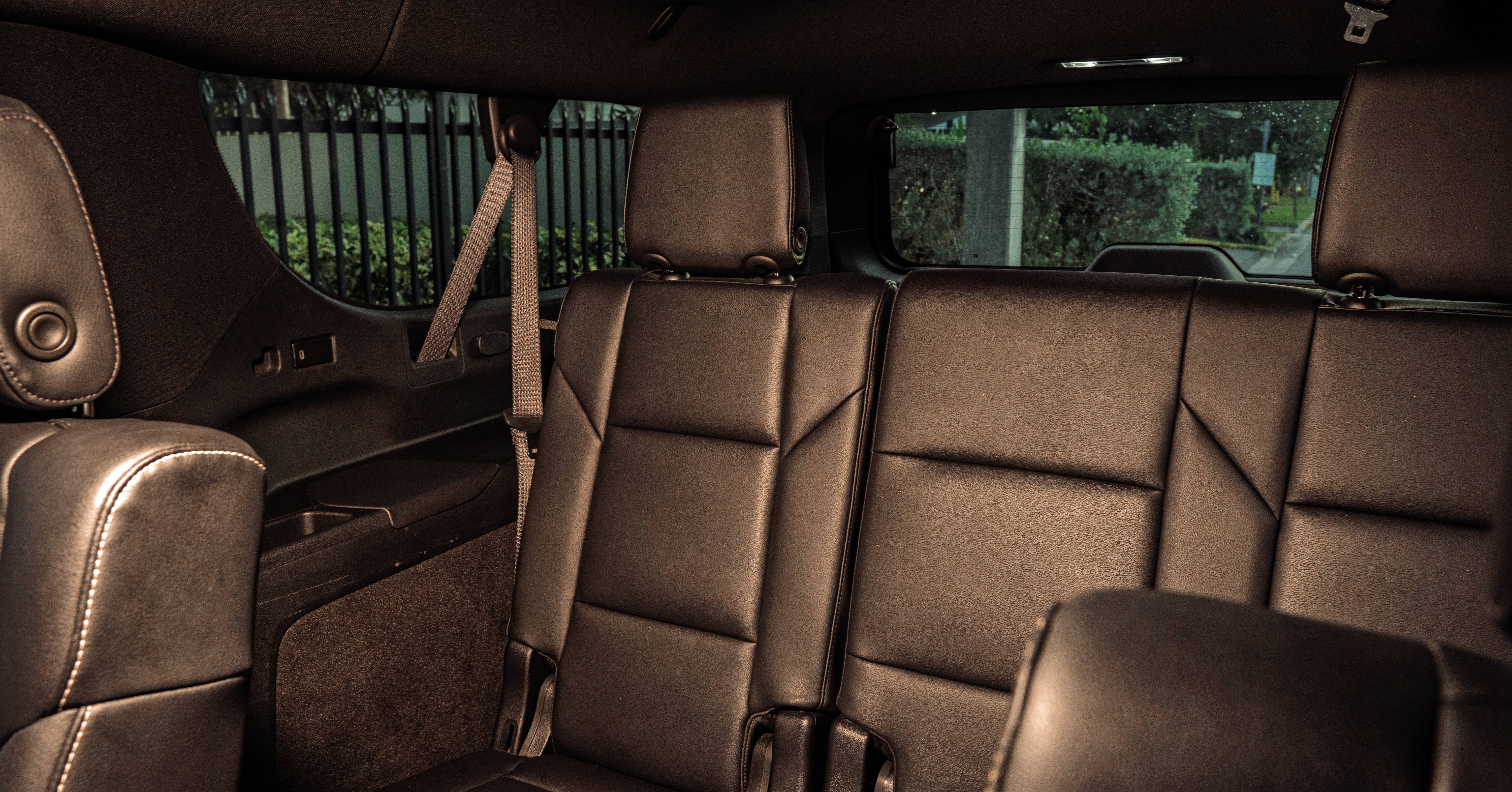 Miami luxury drive atmosphere